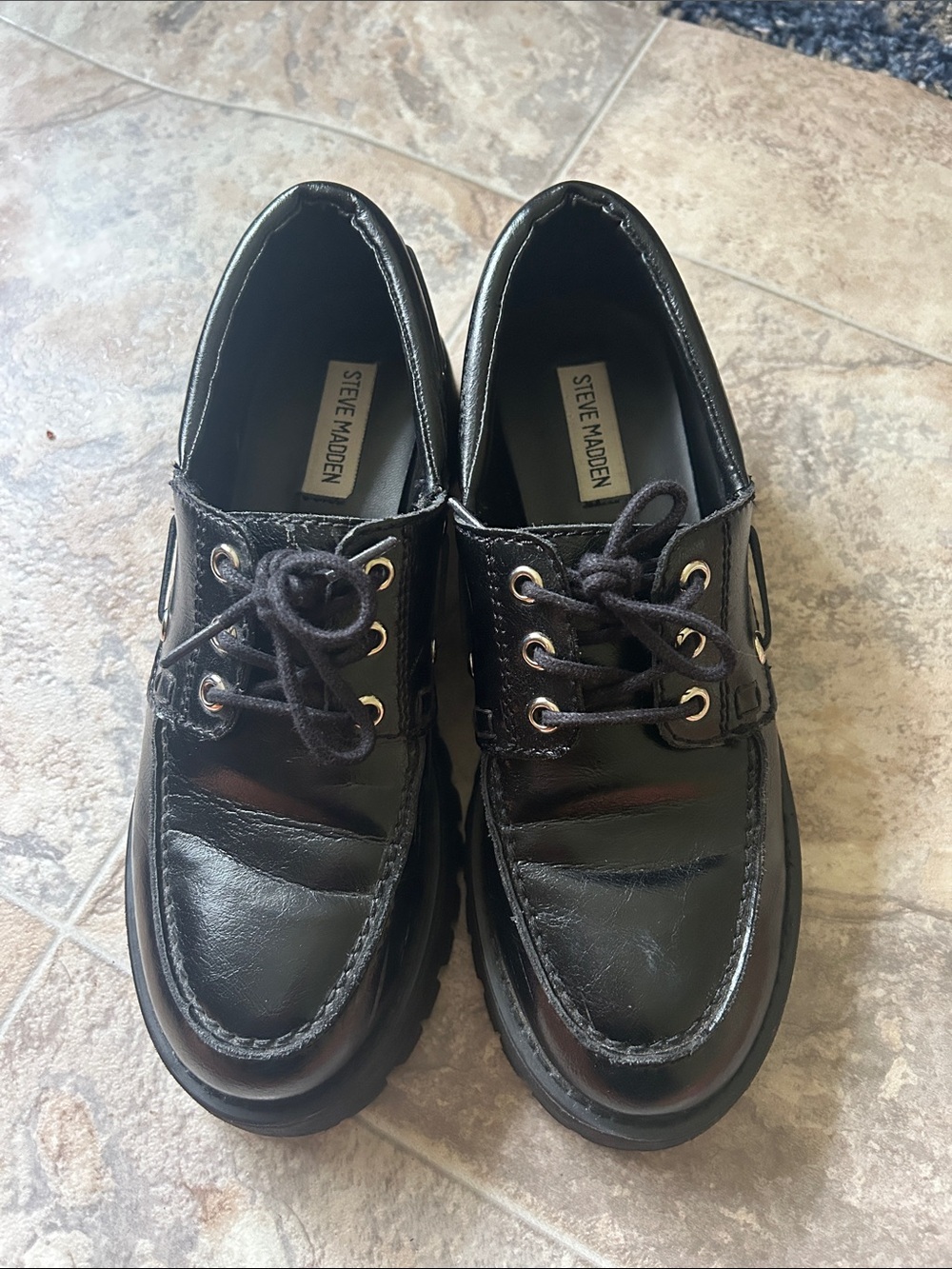 Steve Madden Black Patent Lace-Up Combat-Inspired shoes